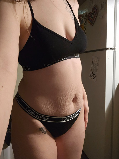 Bella Mae top model pics