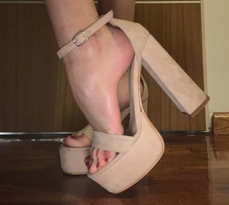 BarbyAngie actress gallery