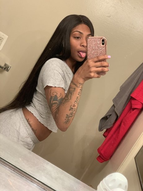 TheJigsterr perfect actress photo