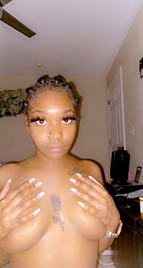 Ms Junie star archive