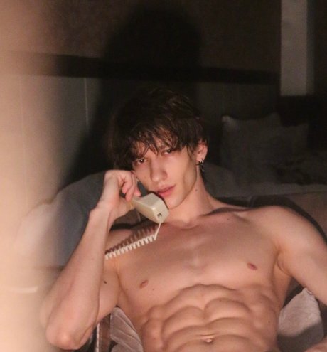 hottest wife onlyfans nude image