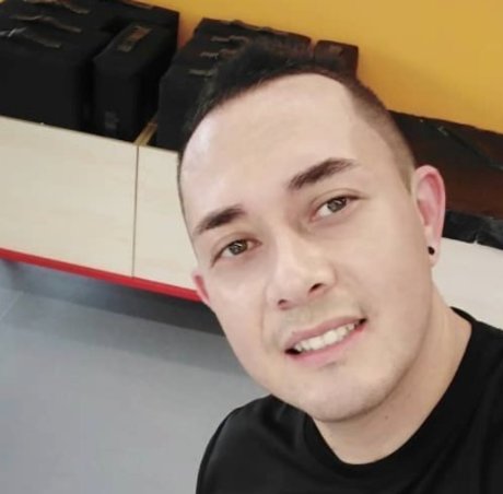 Andres Madrid model nice pic