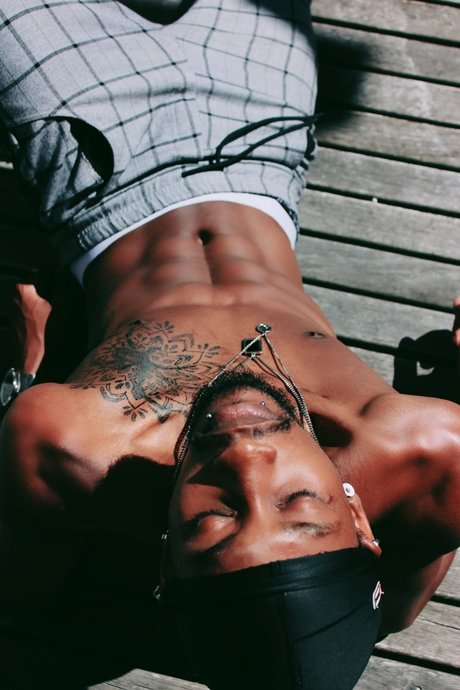 Miles Evans pornstar hd archive