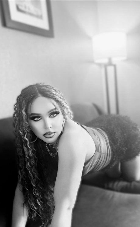 Diamond Lopez pretty pornstar galleries