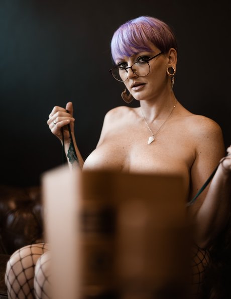 Miss Bojangelz nudes actress picture