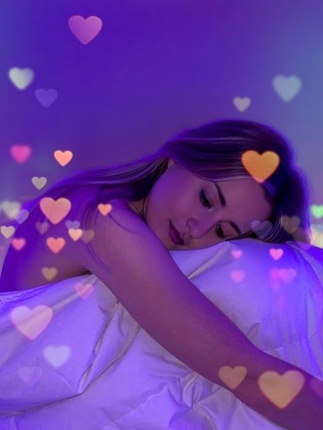 Misread exclusive actress pics