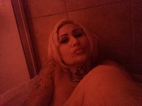 Misha Daze star top pics