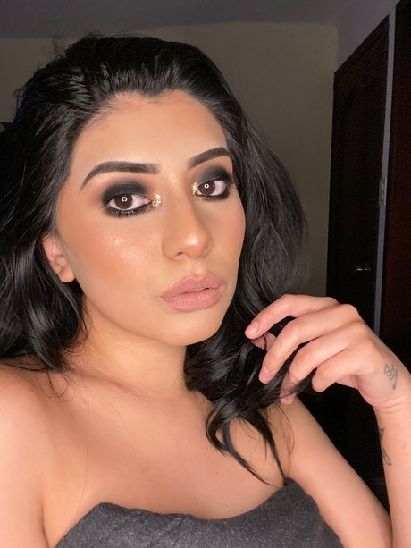 Camila Baddie_ erotic pornstar gallery