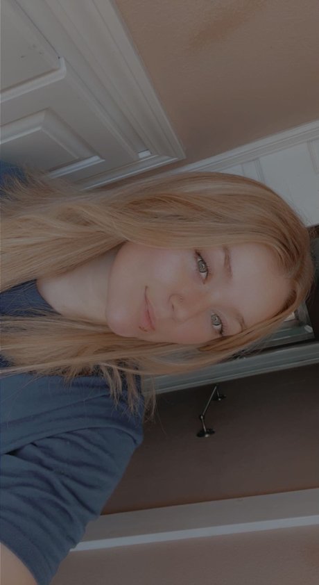 Candice Ruth model nice pictures