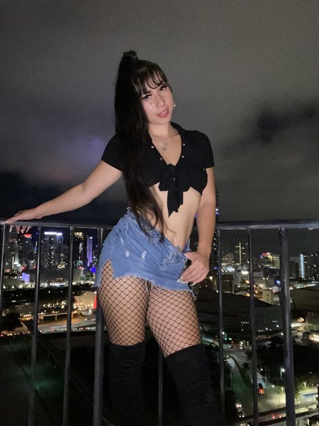 Candy Delicious_ free actress pics