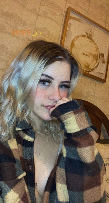 Babe girl hd model img