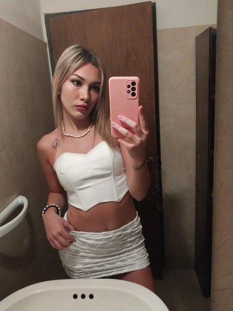 CANDY_ pornstar free archive