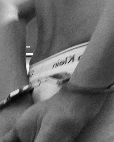 camilo erotic star gallery