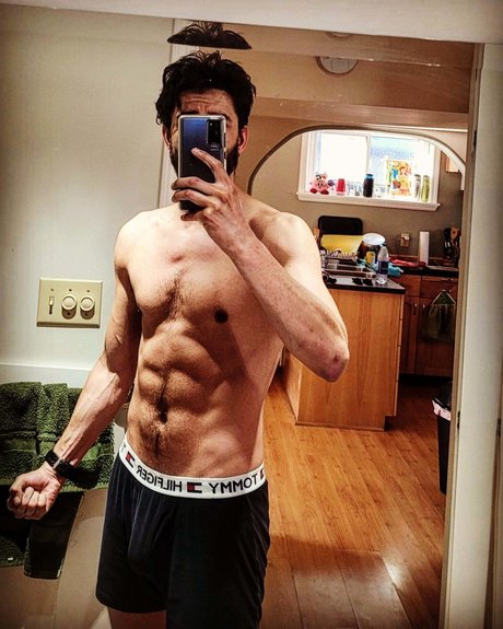 jesus Sinns sexy model pic