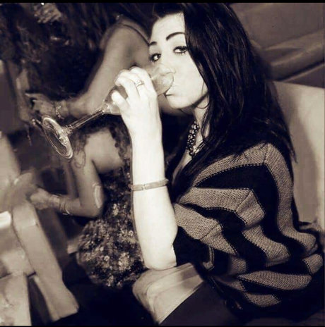 Mistress Aradia art model picture