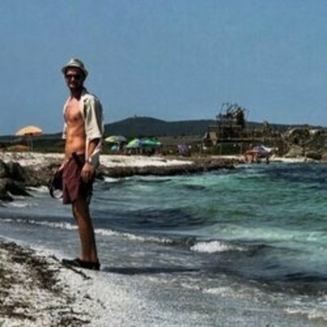 MircoM star nudes photo