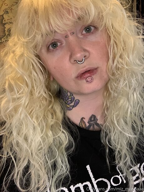 miz mandaaa model art photos