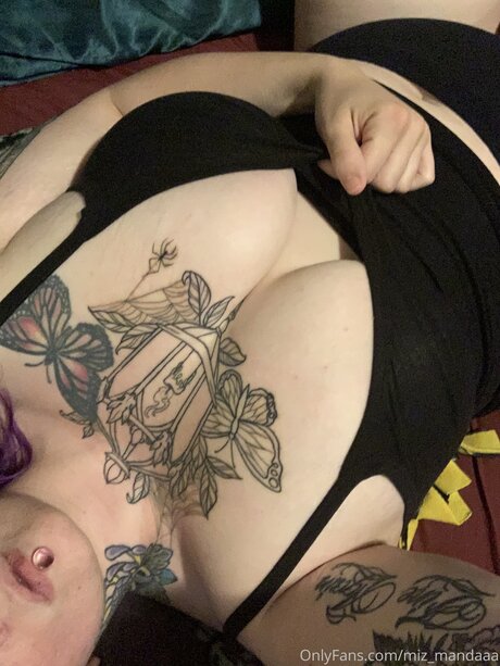 miz mandaaa free model photos