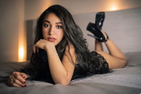 ILLARY art actress pictures