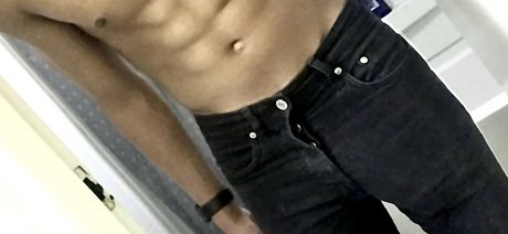 Goth Boy_ pretty actress photos