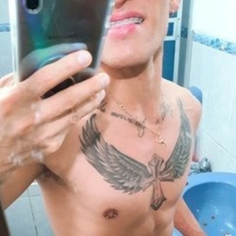 MichaOnlyFans exclusive model img