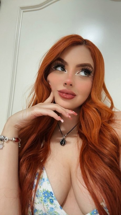 R a_ model top pictures