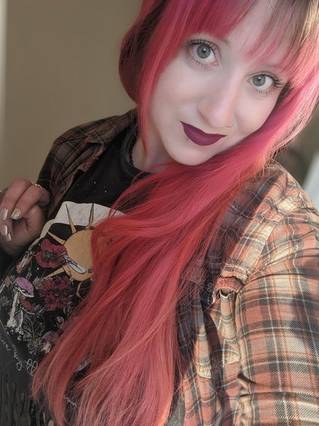 MissDumbLuck sex pornstar archive