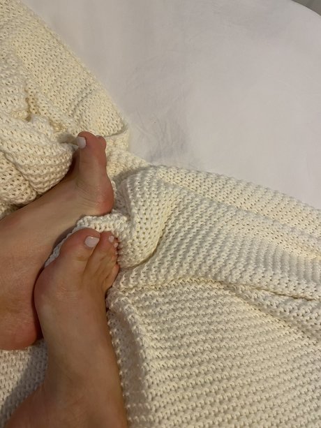 Missfeetyyy69 pornographic model gallery