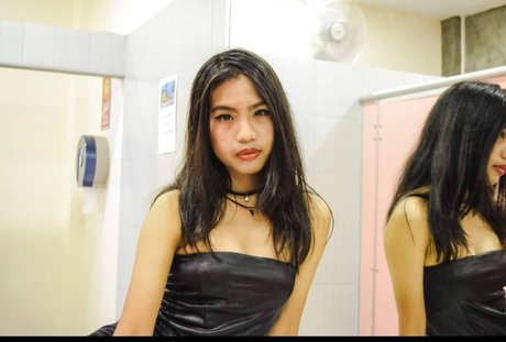 petite teen onlyfans xxx galleries