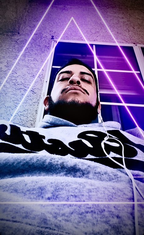 Michael Galvan beautiful actress img