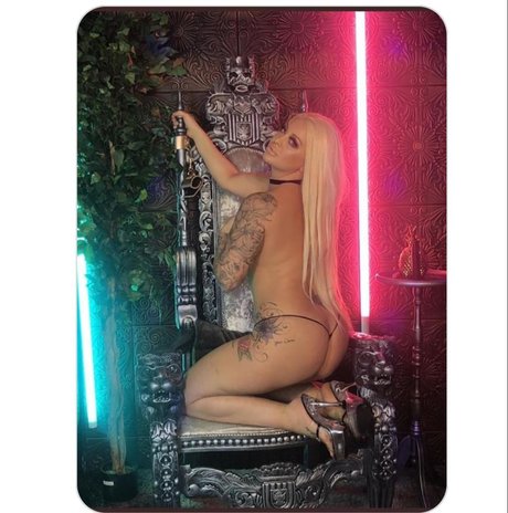 Miss Mercedes xxx actress img