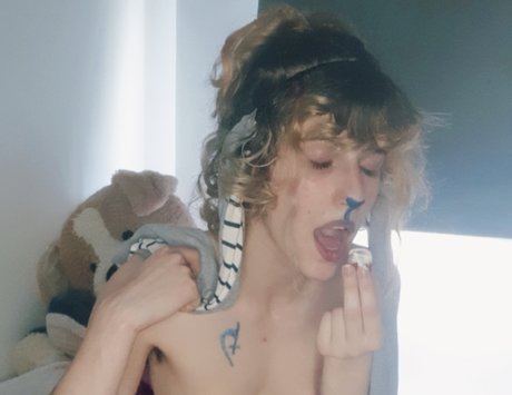 Marshmallow Mischiefs hot pornstar galleries