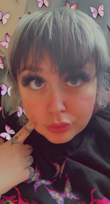 Tirza Lynn pornstar art gallery