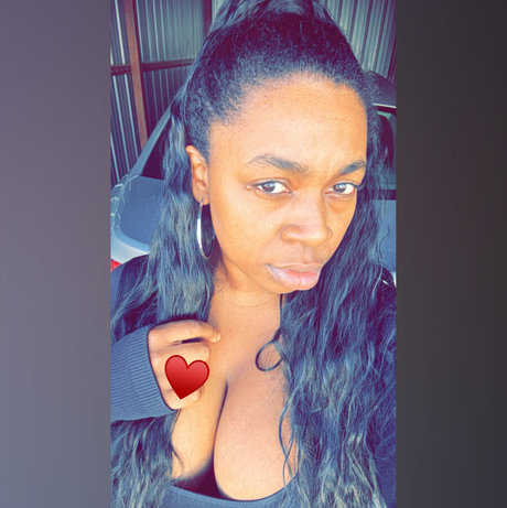 _Momma Bear The Goddess_ model best images