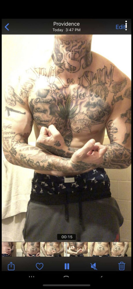 Mbrynes star naked galleries