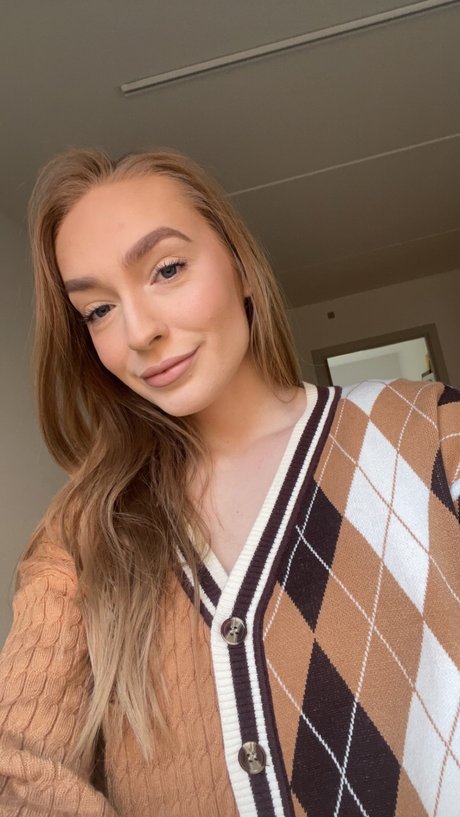 Honey I m Home_ pornstar nude pic