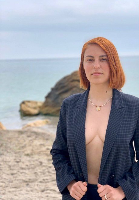 Helen Mills model exclusive picture