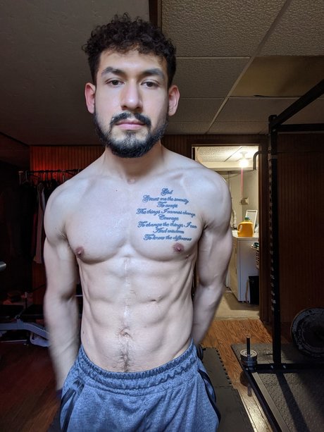 Edgar model hot galleries