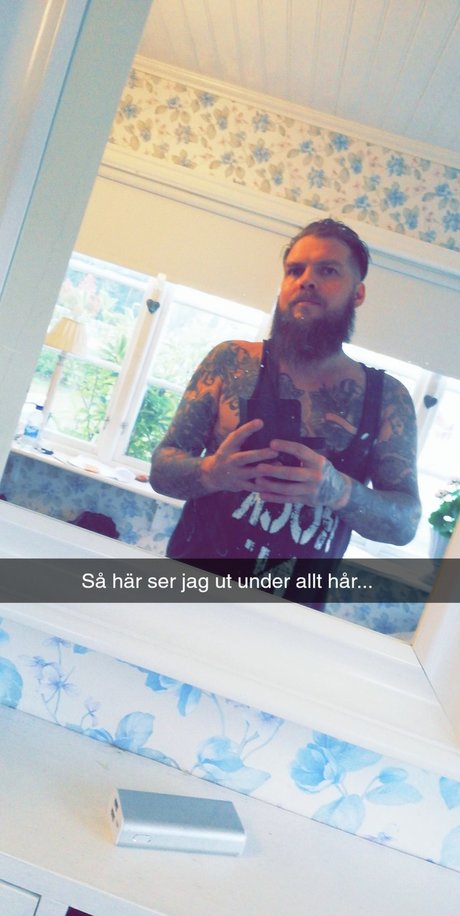 Andreas Engelholm model adult pictures