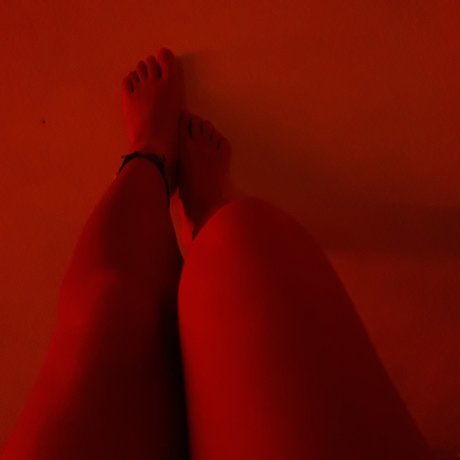 Moroba Latinfeet star free pics