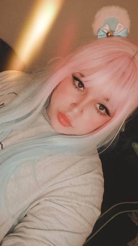 Hachi Kore nude star picture