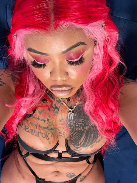 CHERRY THE VIP BABE 2 0 model hot img