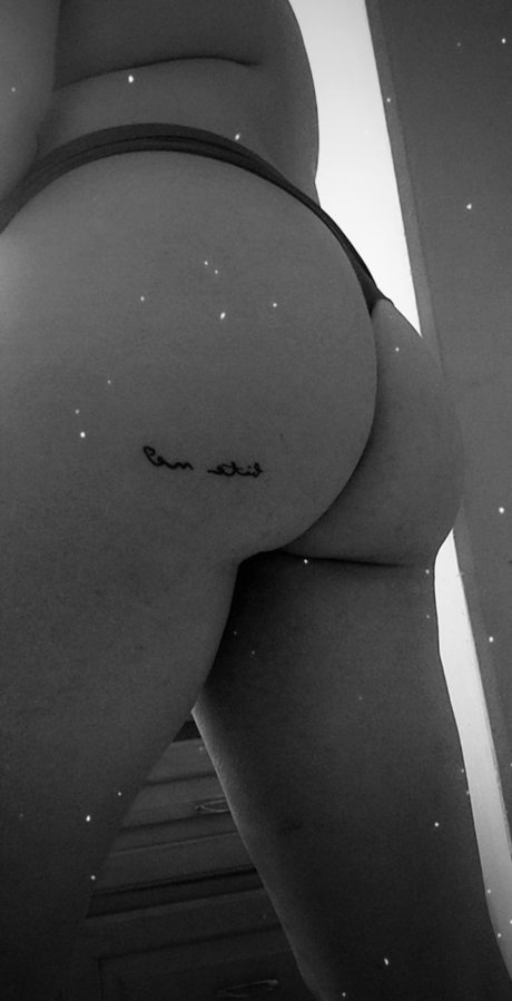 Harpy Babe_ erotic model archive