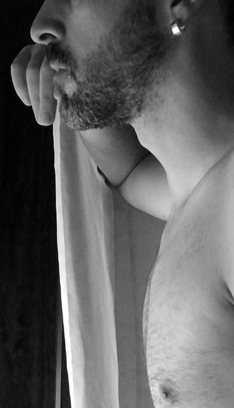 Fredy Bouett naked actress gallery