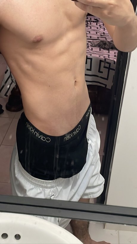 Harol Ortega model sexy img