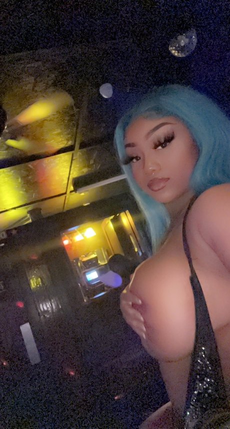 Exotic D uss_ model nudes img