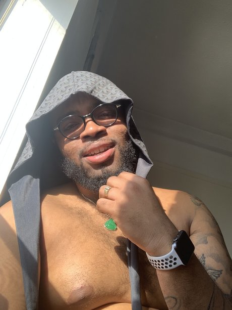 Leonardo Di Clap Ya hoe model naked pictures