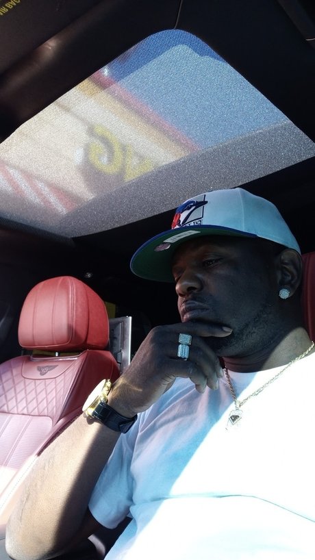 Mr Slime Ball nude actress image