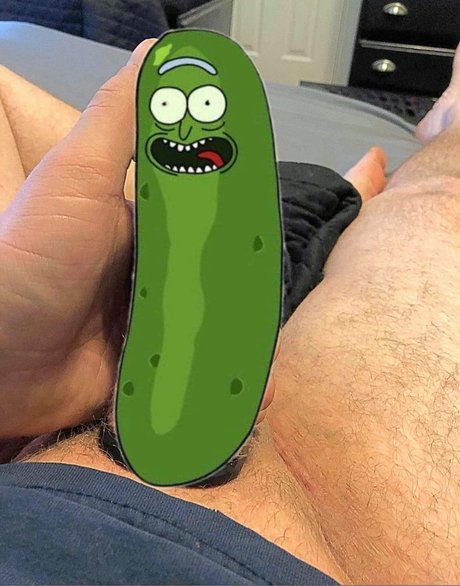 Mr Kweetch nude model pic