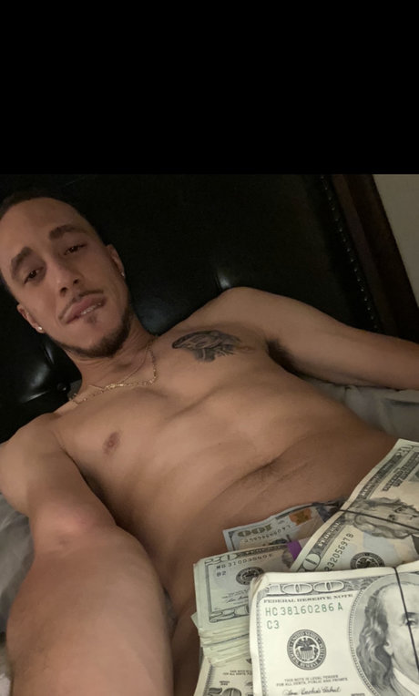 Freaky Dave pretty model pictures